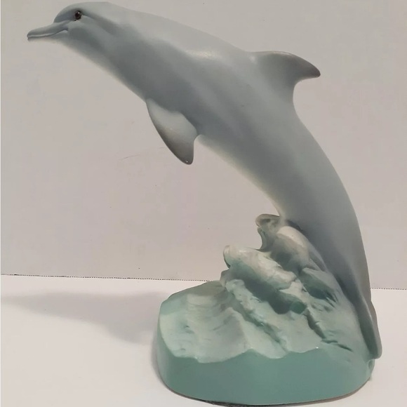 1994 Universal Statuary Dolphin Sculpture - Picture 2 of 9
